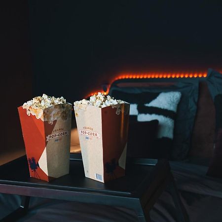 Cinema Room L'Unique Experience By Noma Saint-Etienne  Ngoại thất bức ảnh